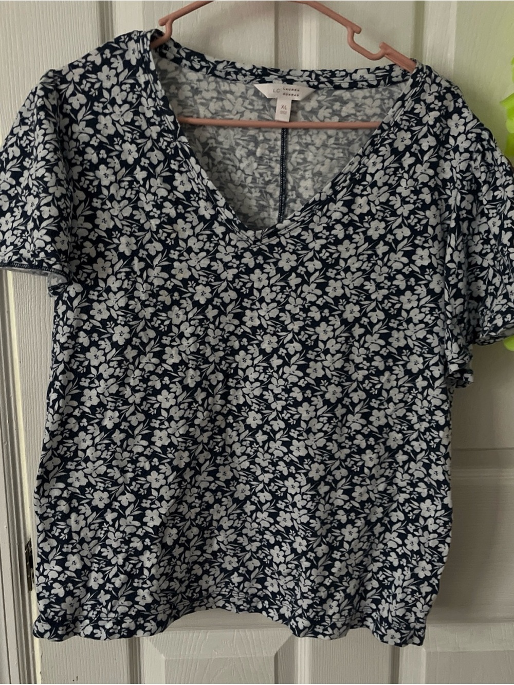 LC Lauren Conrad Xlarge Short bell sleeve New condition